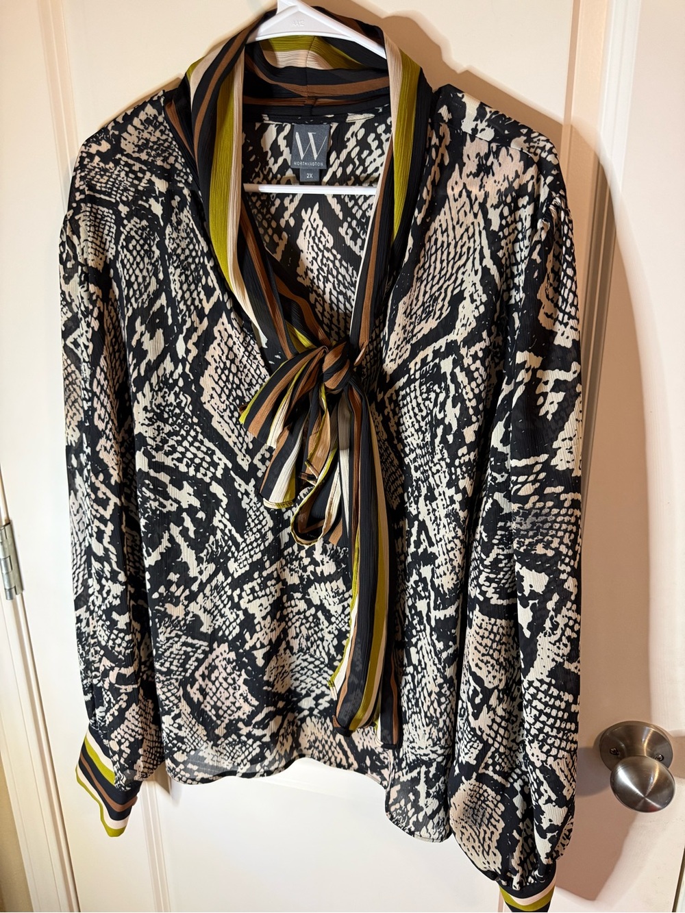 Worthington 2X Snake Print Tie Neck Blouse NWT Black Cream Olive Career Top